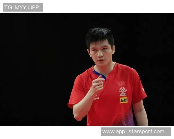 中国足球史上最伟大球星的传奇人生与荣耀足迹解析 中国足球史上最伟大球星的传奇人生与荣耀足迹解析